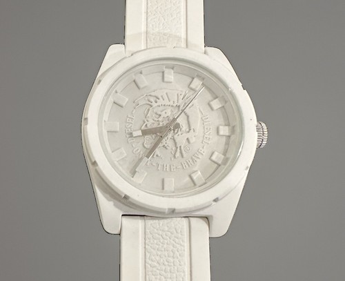 Diesel 1590 white logo - diesel, dial